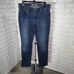 Eddie Bauer Ladies Size 8 Slightly Curvy Straight Legs Medium Wash Jeans